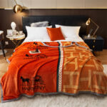 AA versijos dvisluoksnė antklodė 200×230