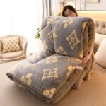 Polar-fliisist tekk 200x230