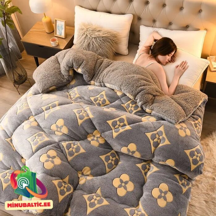 Poliarinės vilnos antklodė 200×230 - Image 2