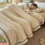 Minkšta aksominė vilnonė antklodė 200×230 (baltas) - Image 2