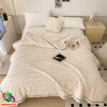 Minkšta aksominė vilnonė antklodė 200×230 (baltas)