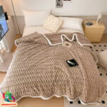 Minkšta aksominė vilnonė antklodė 200×230 (rudas)