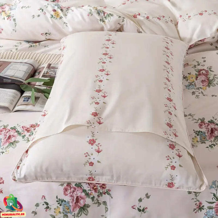 Premium Egyptian Cotton Bedding Set | Little roses - Image 4