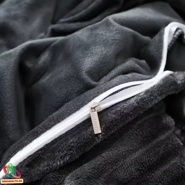 Velvet Bedding Set | Dark gray - Image 3