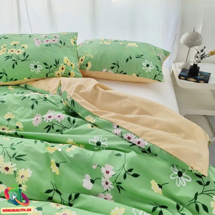 220x240 Voodipesukomplekt Roheline maailm